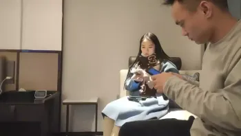 步宾探花约了个高颜值蓝色外套妹子啪啪，性感内衣特写摸逼舔奶抬腿抽插猛操-高清无水