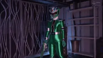 SPSA-081 - 鈴音杏夏 加賀美さら - 2人 [鮮光戦隊サイリュウジャー 死神マスク・アメーバマスク編]